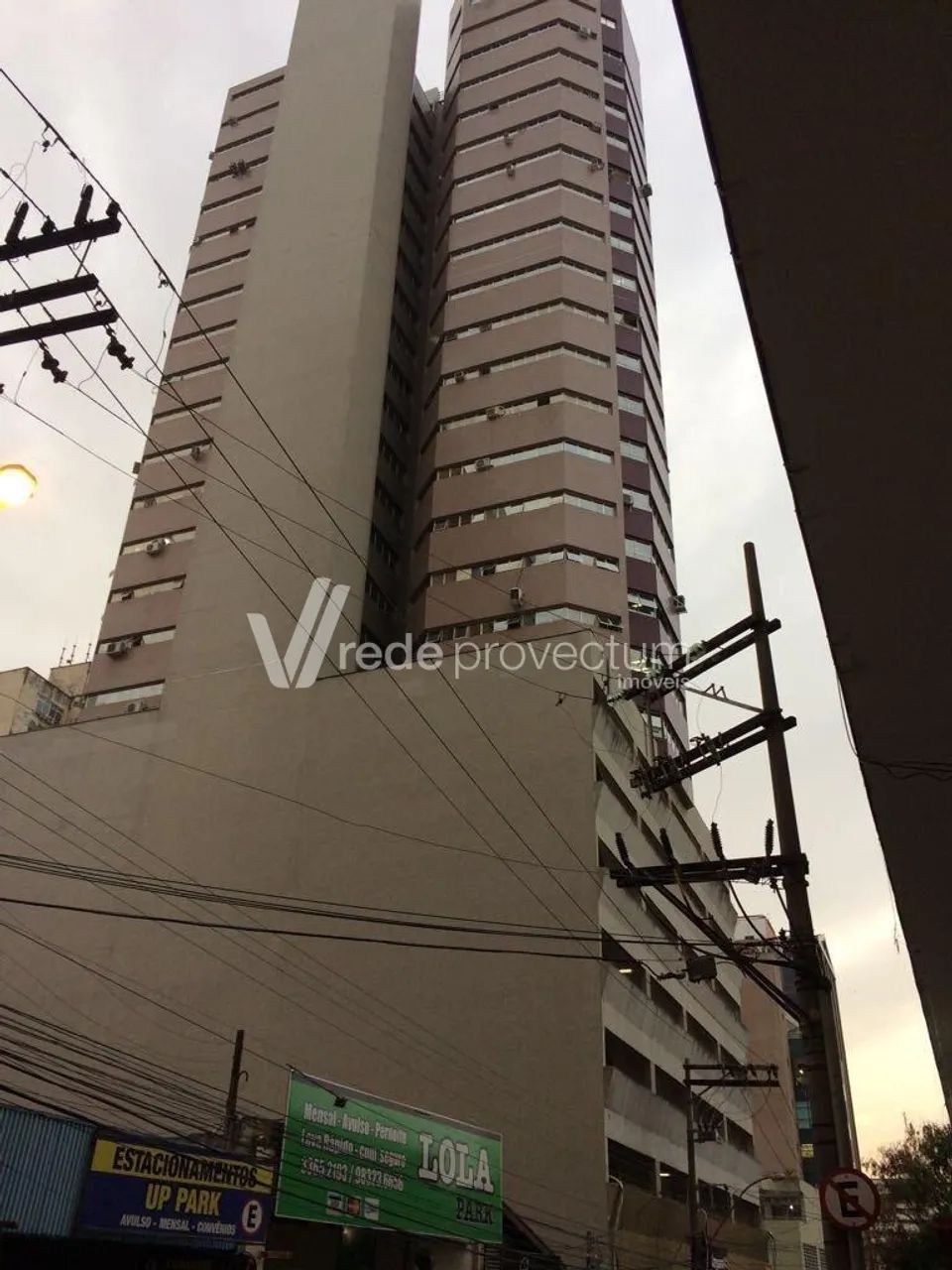 Sala comercial no centro de Campinas 45 metros