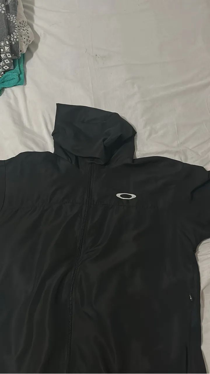 Corta Vento Oakley Preto - Impecável | Pouquíssimo Uso