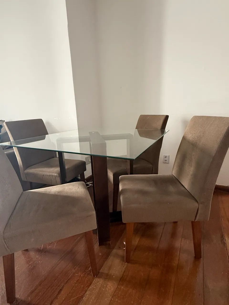Mesa quadrada de vidro - Foto 4