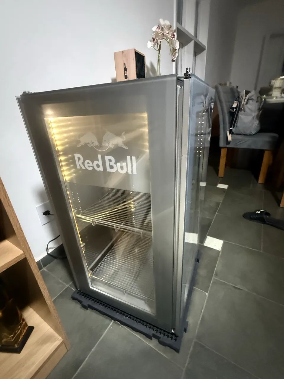 Geladeira Redbull 2 portas - Foto 3