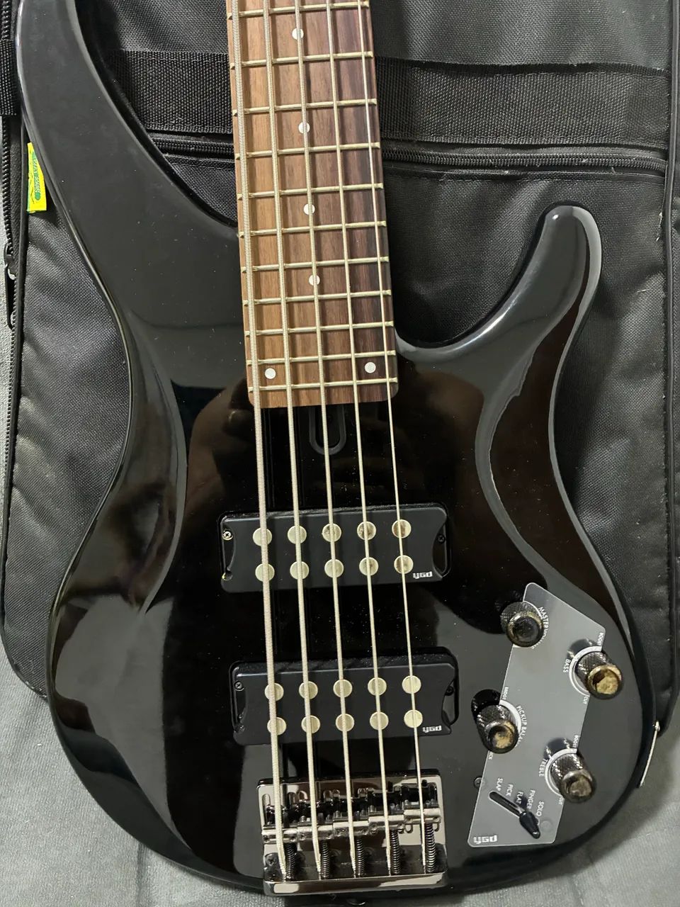 Contrabaixo Yamaha TRBX305 Ativo 5 Cordas