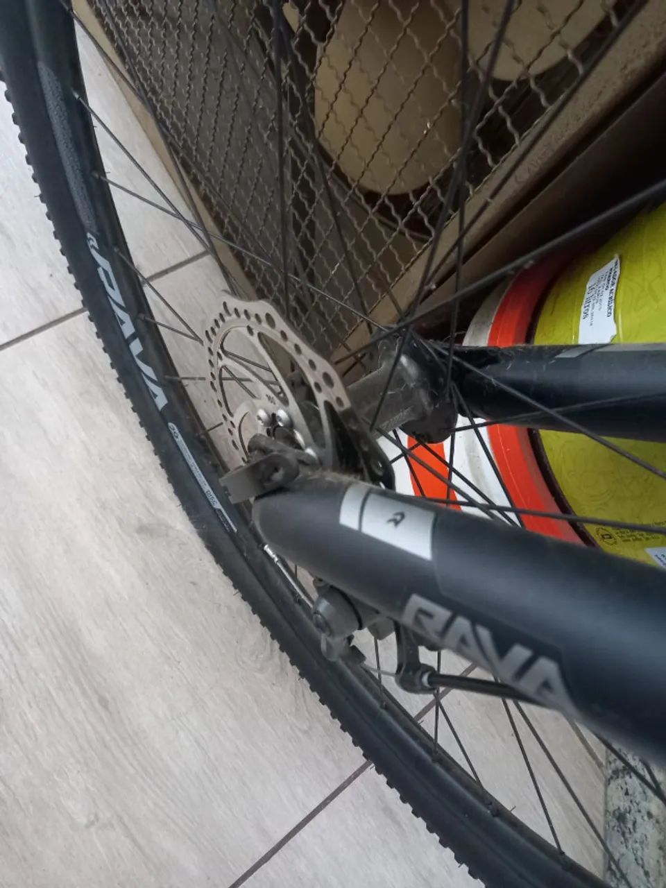 Bicicleta Rava 26 Semi nova - Foto 4
