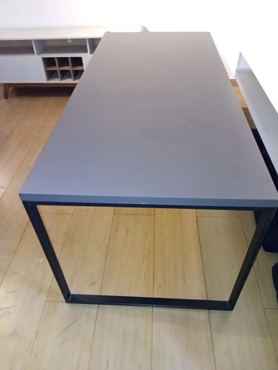 Mesa de trabalho + bancos478203060883312642