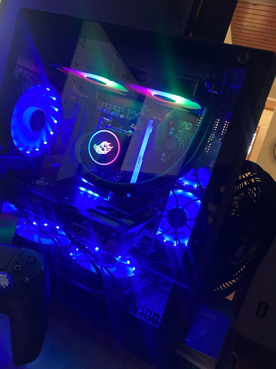 Gabinete com 5 fans c/ controladora e water cooler 