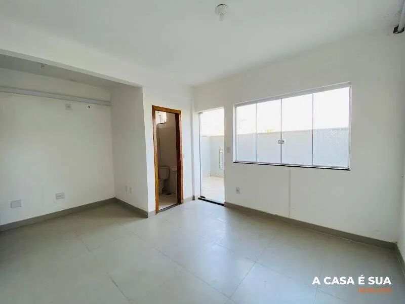 Sala Comercial com aproximadamente 31,30m² 01 Sala 01 Banheiro e 01 Varanda no Bairro Euro