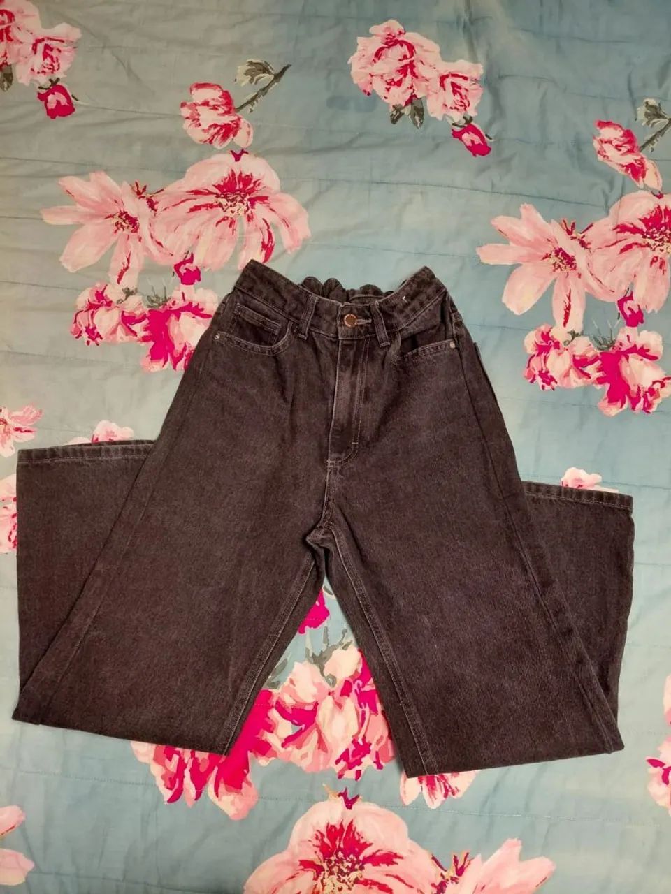 Calça jeans wide leg cinza escuro  - Foto 3