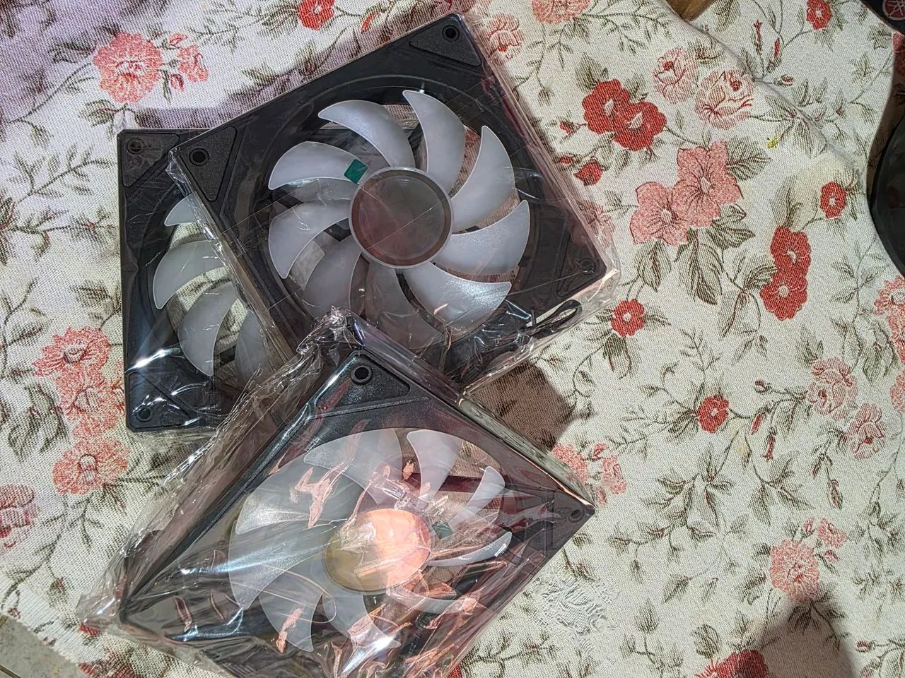 KIT 3 FANS GAMER COM CONTROLADORA - Foto 3