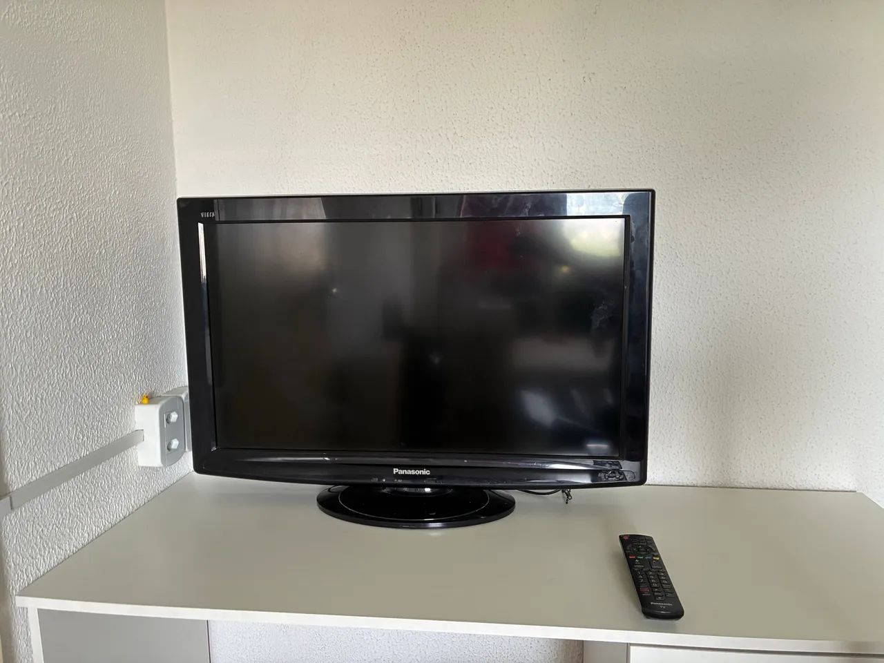TV Panasonic Viera 32" LCD - Modelo Clássico com Controle - Foto 4