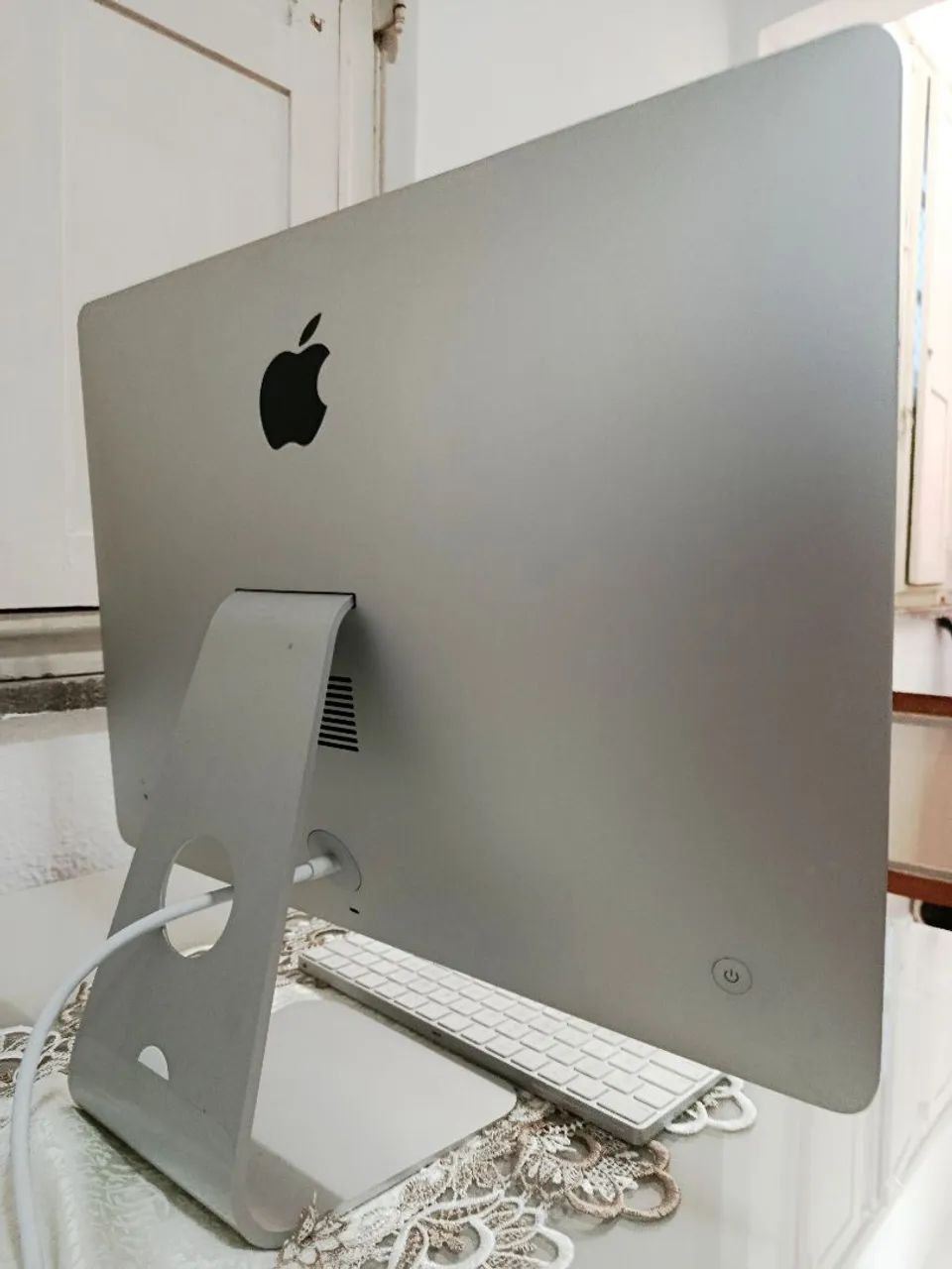 iMac 21,5" Novo (TROCO) - Foto 4