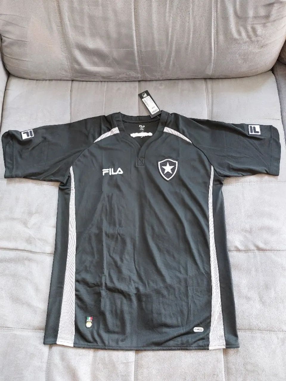 Camisa do Botafogo Fila com etiqueta