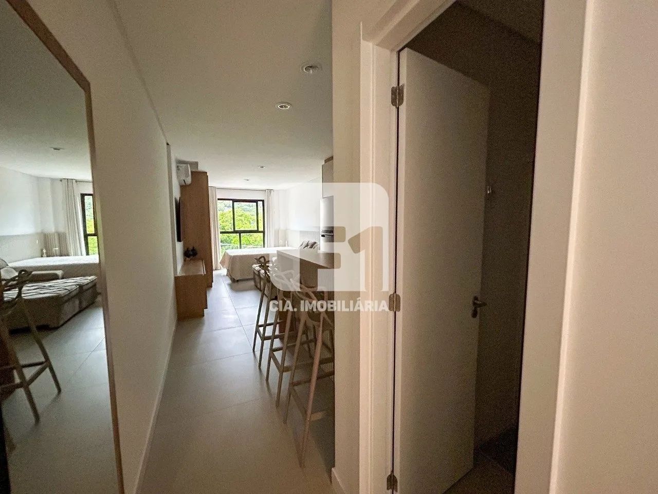Studio 1 quarto mobiliado no Ribeirão da Ilha - Foto 2