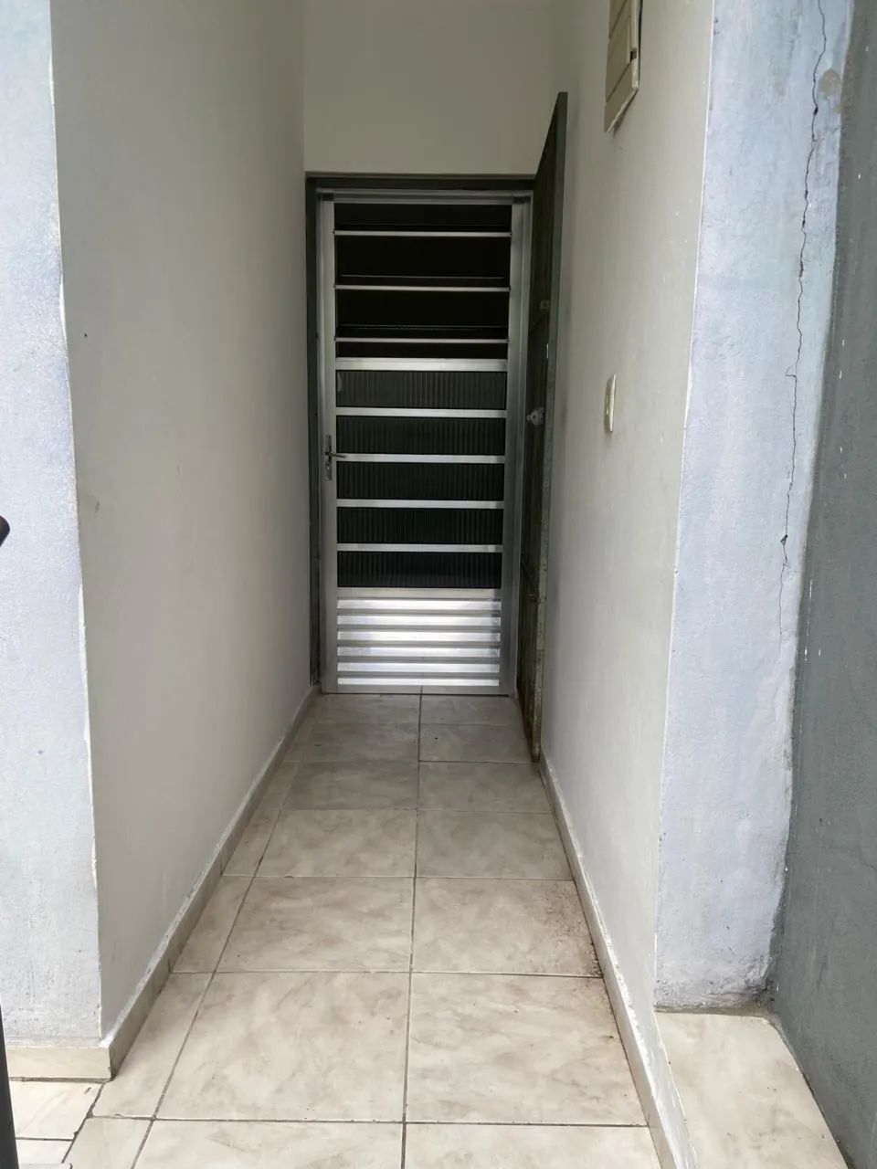 ALUGA CASA 3 CÔMODOS  - Foto 2
