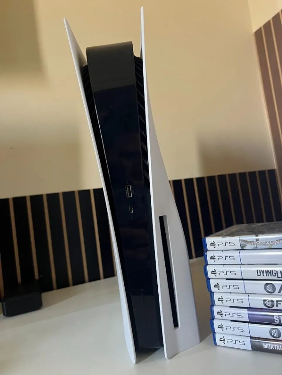 Playstation 5 com 8 Jogos e 1 Controle - Foto 2