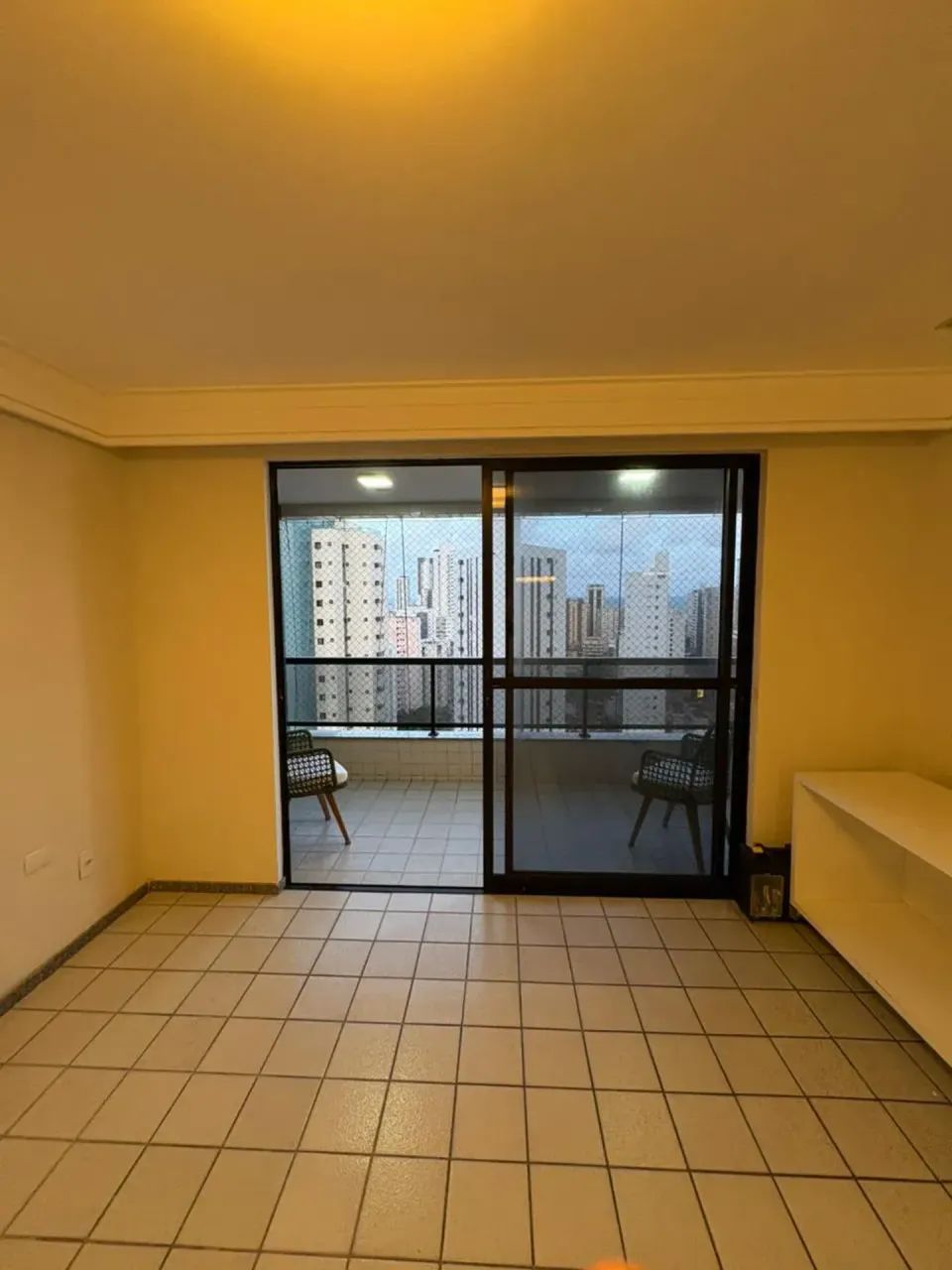 PG| APARTAMENTO COM 3 QUARTOS| BOA VIAGEM| 110M²| ANDAR ALTO - Foto 2