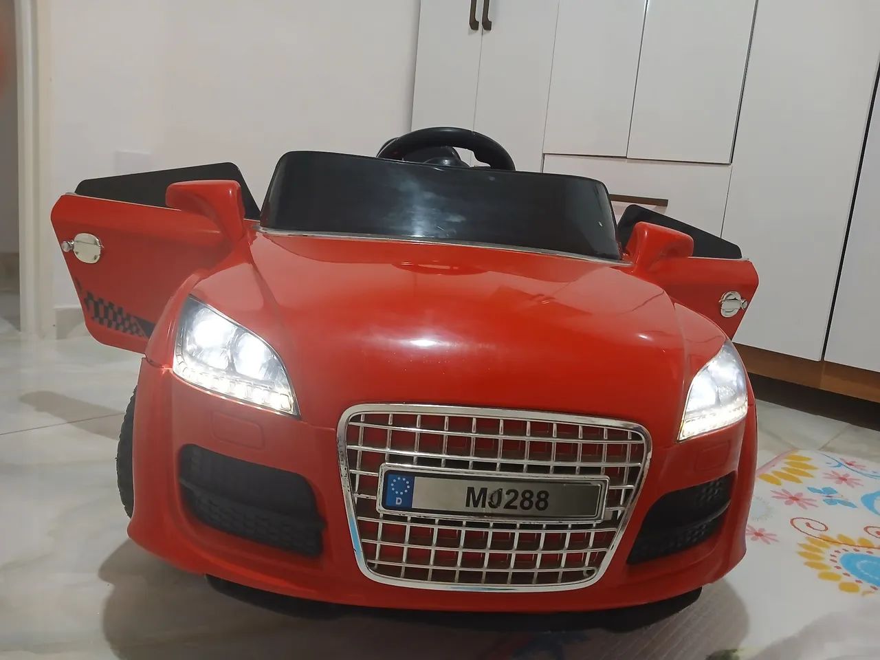 Carrinho elétrico com controle remoto  - Foto 2