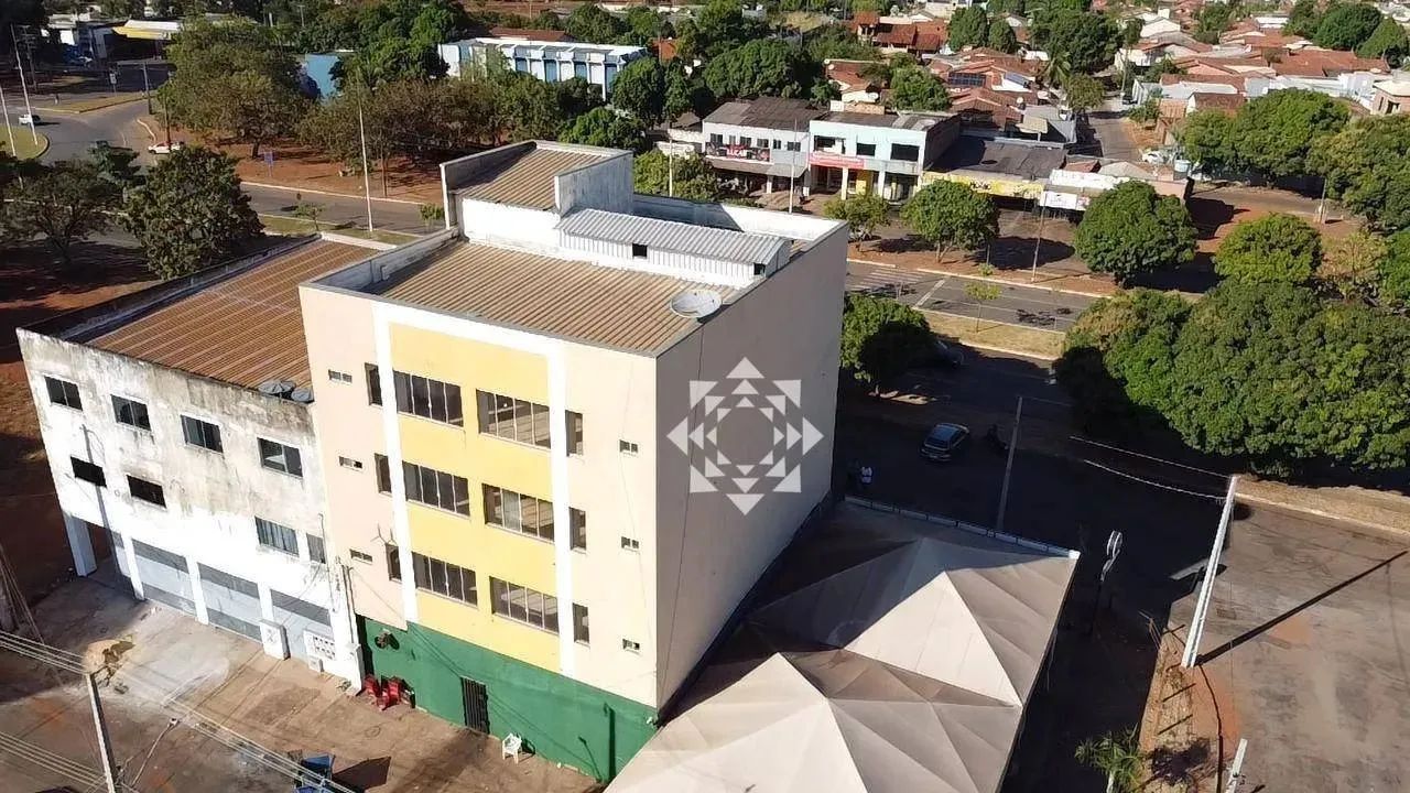 Prédio Comercial de 3 pavimentos com 736 m² na Quadra 504 Norte - Foto 2