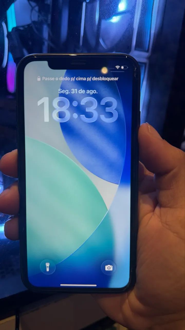 iPhone 11