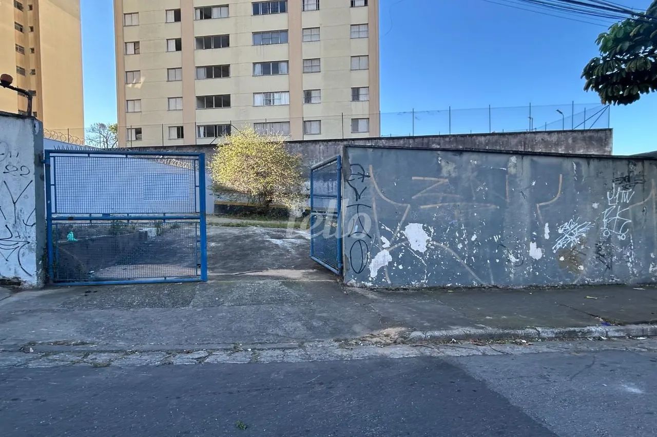 Terreno null quartos à venda no(a) Vila Mazzei