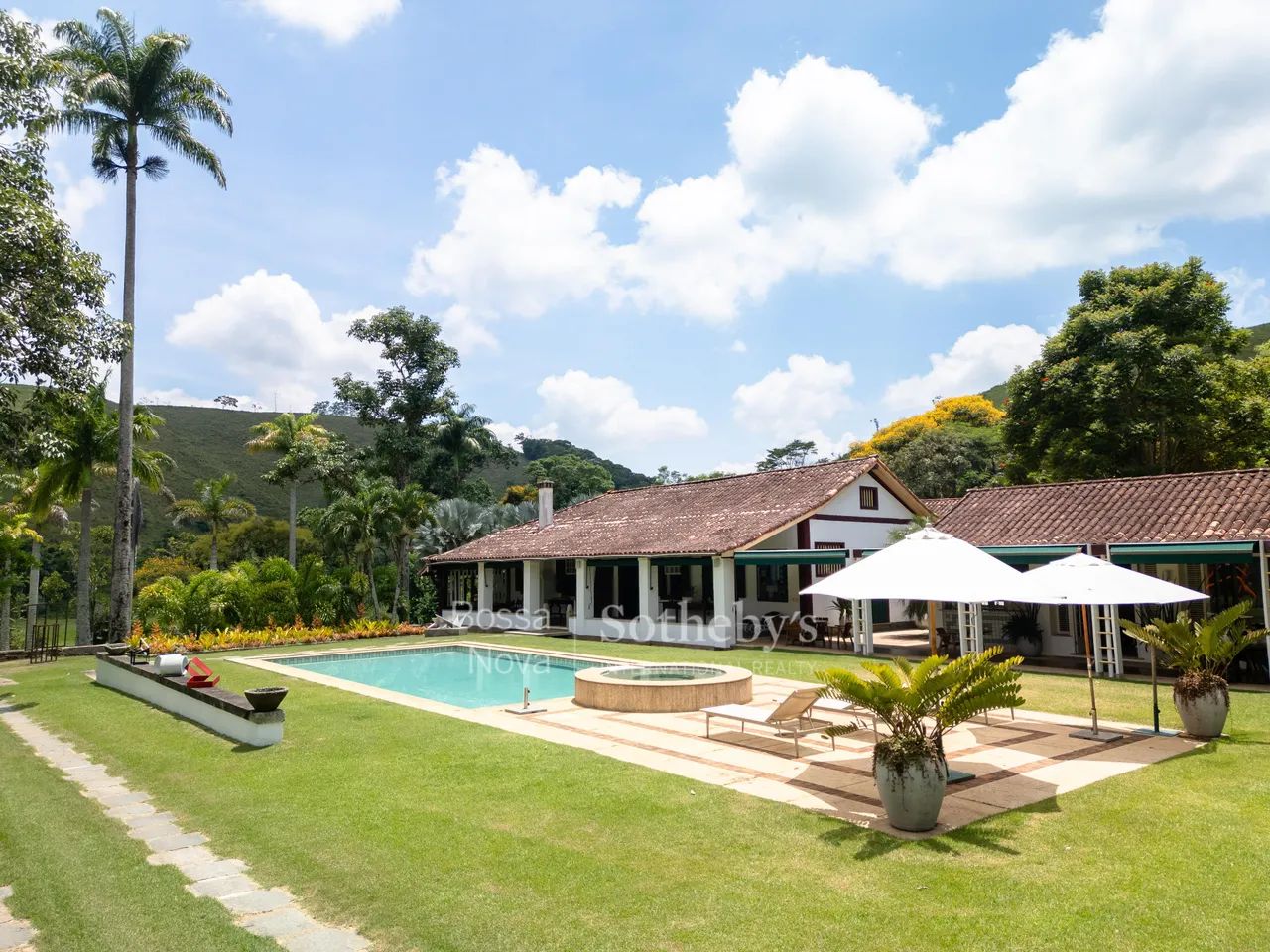 Fazenda centenária reformada com mix de colonial e moderno - Foto 4