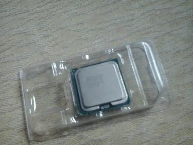 Processador Core2Quad Q9650 - Foto 3
