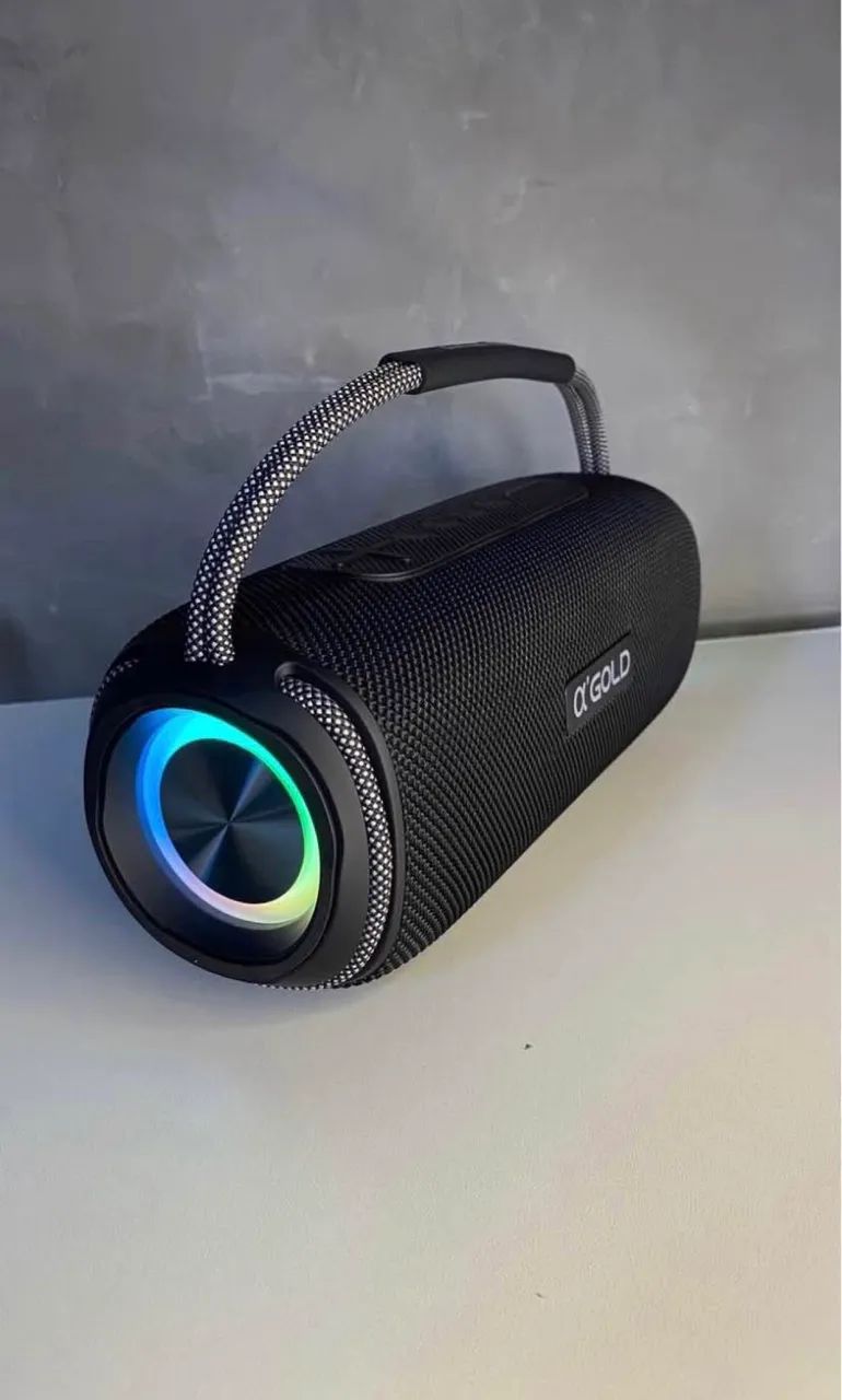 Caixa de som com Led nova