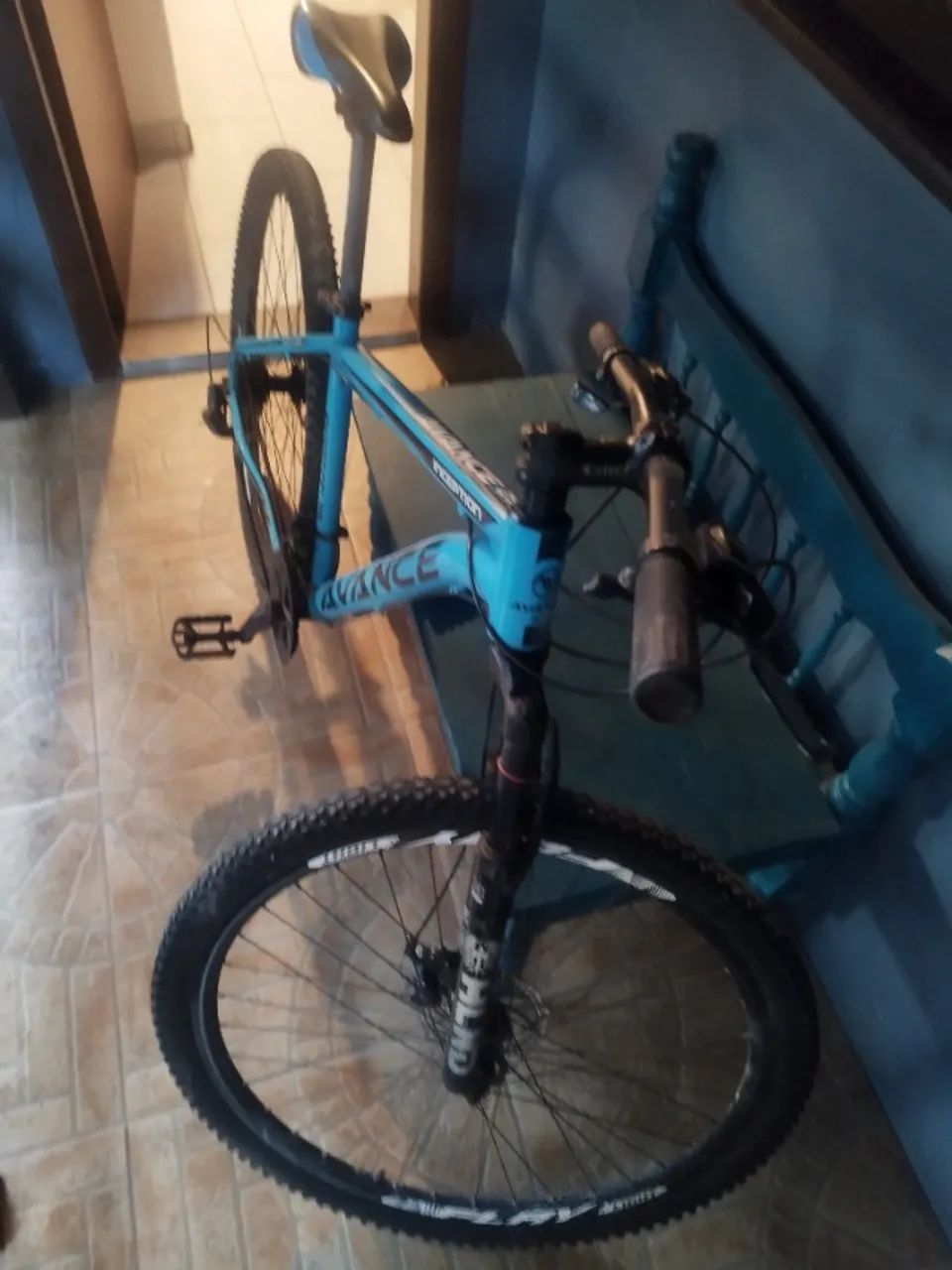Bicicleta Avance 29 Inception 21V - Foto 3