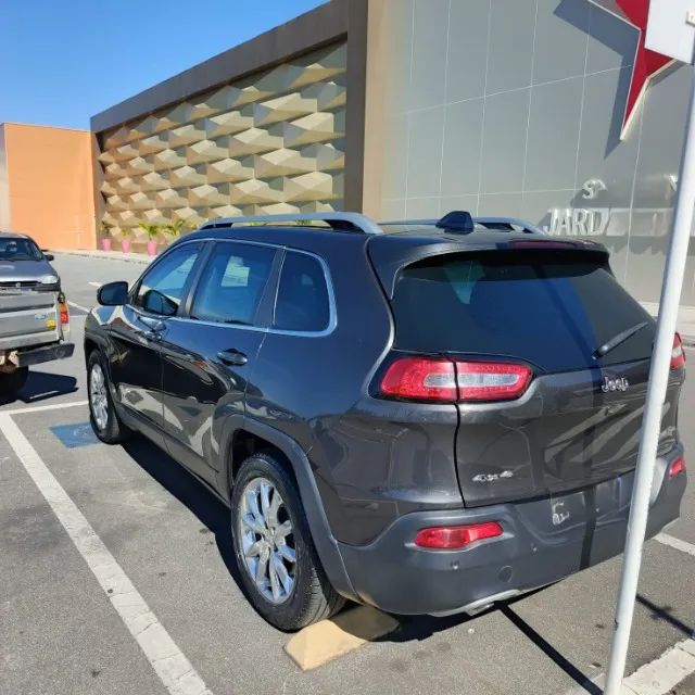 Jeep Cherokee Cherokee Limited 3.2 4x4 V6 Aut. 2014