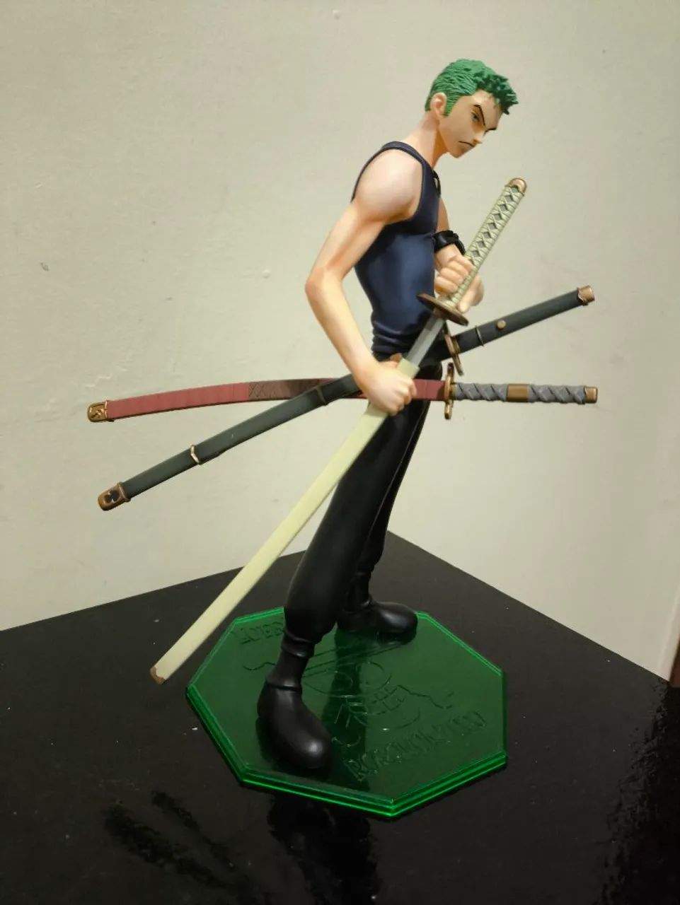 Zoro figura original - Foto 2