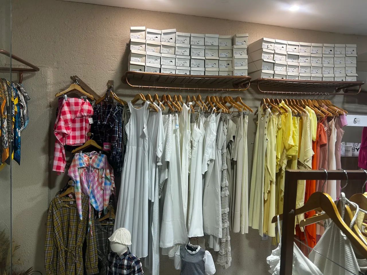     Vende-se Loja de Moda Feminina e Infantil - Foto 5