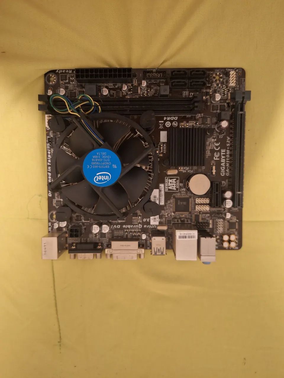 Kit upgrade: Placa mãe H110M + Processador i3 7100 + Cooler