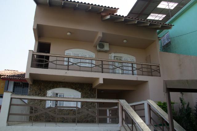 Casa mobiliada com piscina com 3+ quartos com vista privilegiada da cidade