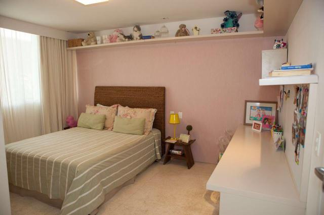 Casa de 4 suítes com Piscina Privativa no Cond. Itaparica no Alphaville 1 R$ 2.800.000,00 - Foto 19