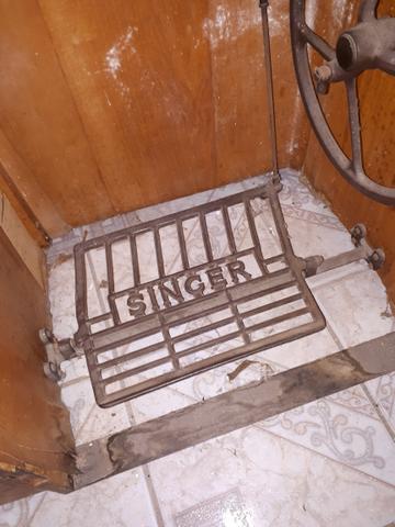 Máquina de costura singer - Foto 5