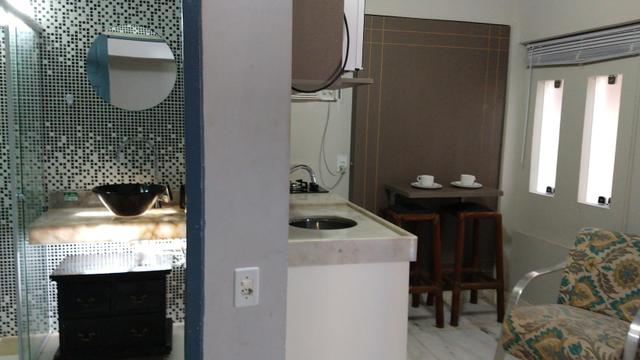 Kitnet mobiliada ótima localização (taxas já inclusas)! - Foto 6