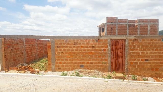 Lote nos Olhos D'água, estrutura da casa pronta