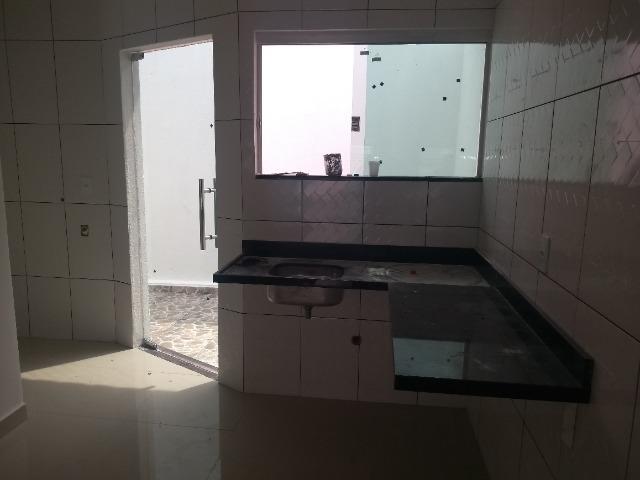 Casa linda na Cidade Nova a 1 min do Lato Sensu. 3 QTS, 2 vagas, novinha - Foto 5