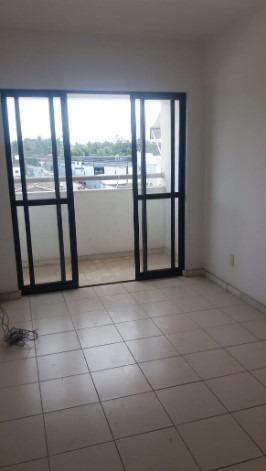 Apartamento 2/4 na Estrada do Coco - Foto 5