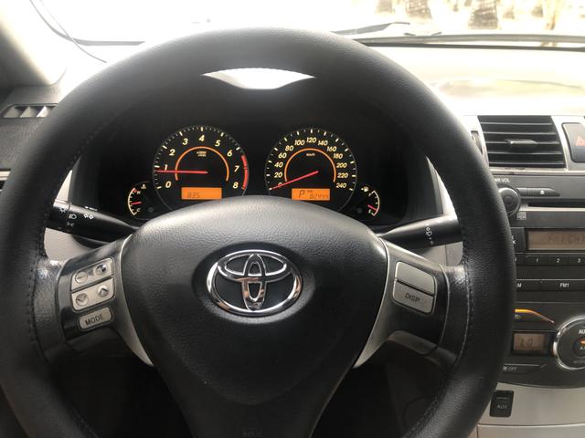 Toyota Corolla GLi 1.8 2012 (Aut) - Foto 2