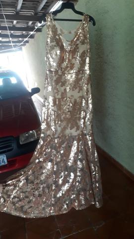 Vestido sereia no paetê bordado