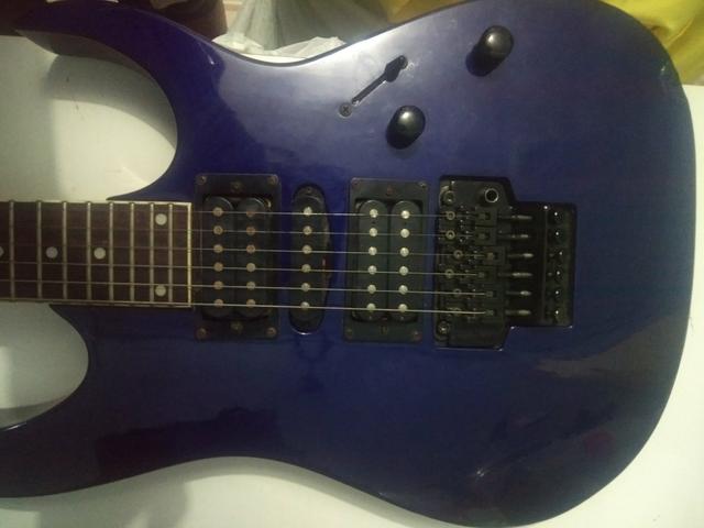 Guitarra Ibanez Gio Floyd rose - Foto 4