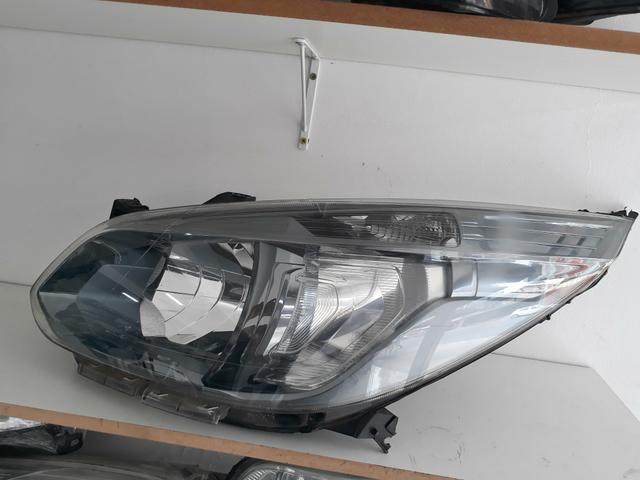 Farol LE GM Spin 2012/2017 Fumê Cromomix Original - Foto 3