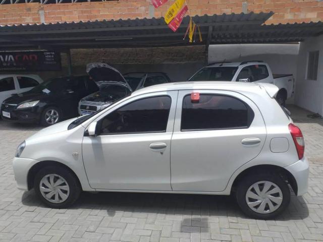 Toyota Etios X - Foto 8