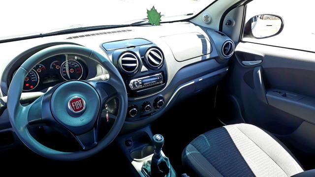 Fiat Palio Completo TOP Attractive 2016 - Foto 6