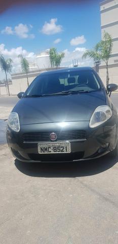 Fiat Punto 1.4 Ano 2010 - Foto 16