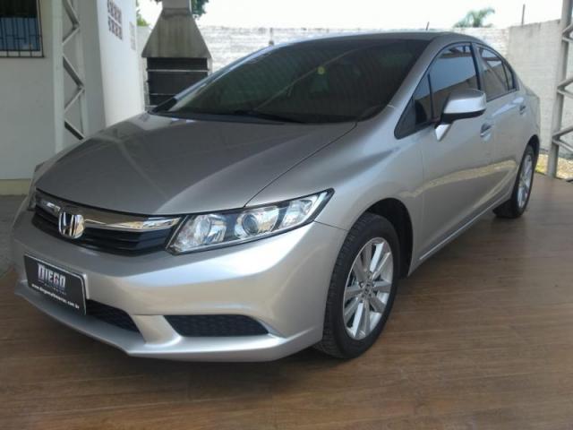 Civic Sedan LXS 1.8/1.8 Flex 16V Aut. 4p - Foto 2