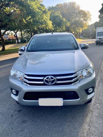 Toyota Hilux SRV 2017
