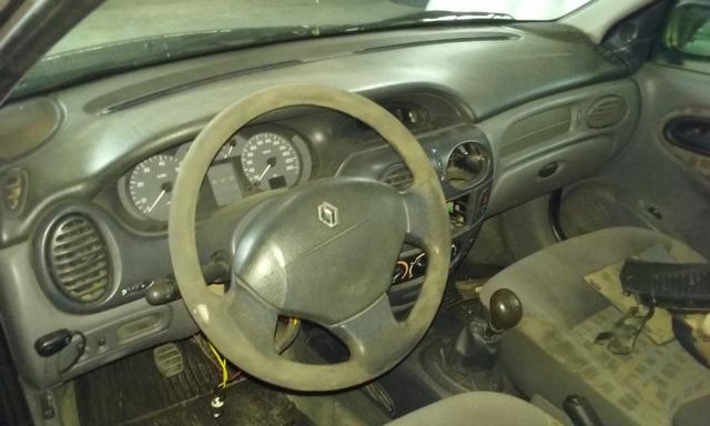 Sucata de Renault Megane RT 1.6 16v 2001 para retirada de peças - Foto 11