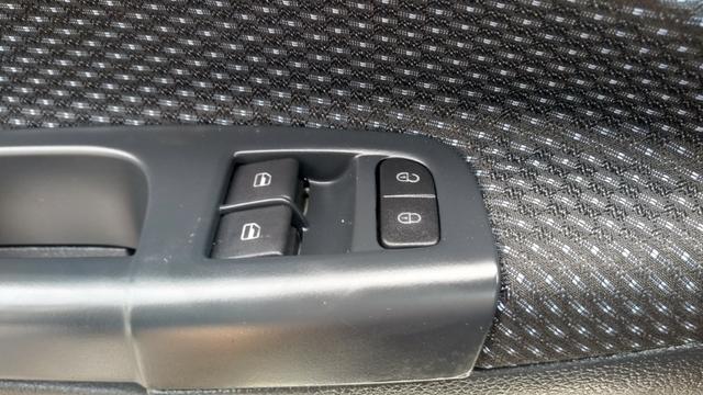 Vw - Volkswagen Gol Trend 2016 1.6 Flex - Foto 16