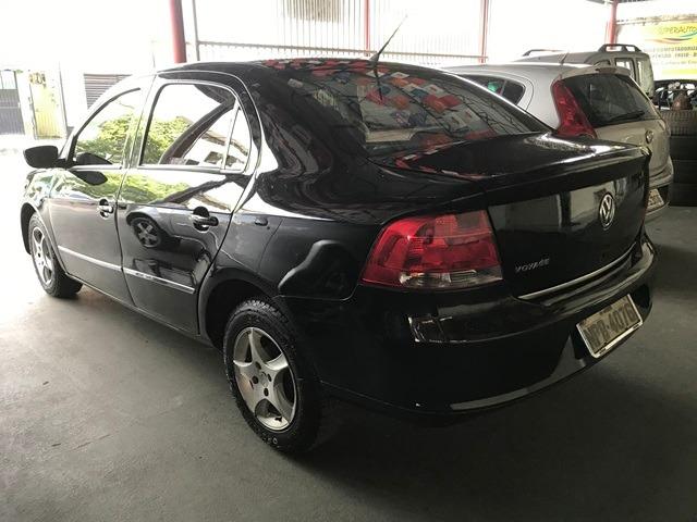 Vw - Volkswagen Voyage 1.0 Preto 2011 - Foto 4