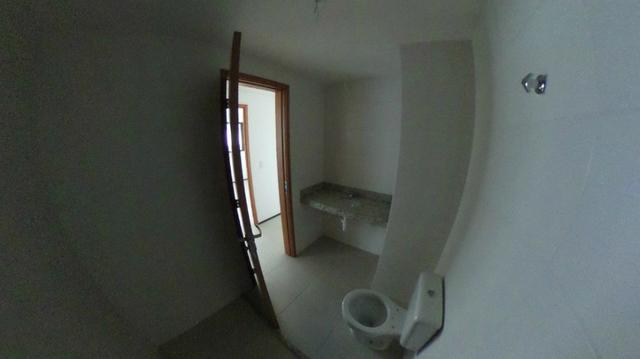 Apartamento pertinho do mar e a poucos minutos do shopping - Foto 5